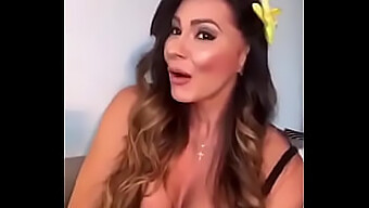 La Pornstar Colombienne Esperanza Gomez Fait Ses Adieux Dans Une Vidéo Chaude